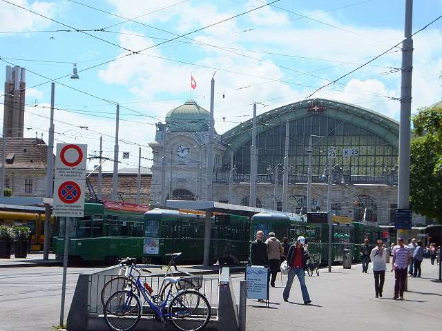 スイスバーゼル駅