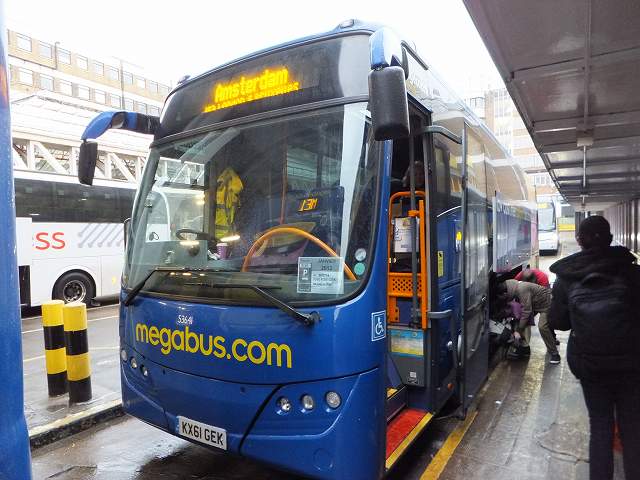 超格安長距離バス：メガバス megabus