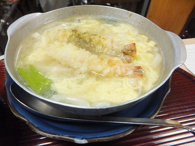 鍋焼きうどん：新梅田食堂街「新喜楽」