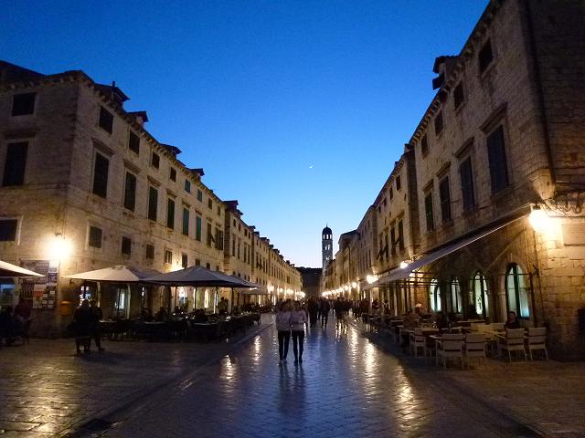 プラツァ通り：ドブロブニクのメイン通り