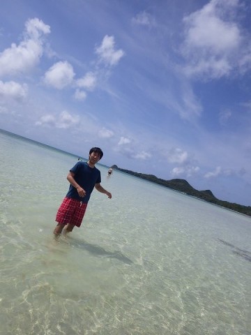 遠浅でめちゃくちゃキレイな底地ビーチ：石垣島