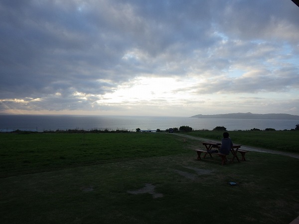 ミルミル本舗からの夕日の景色:石垣島