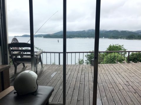 外の景色が綺麗：珈琲神社：南三陸