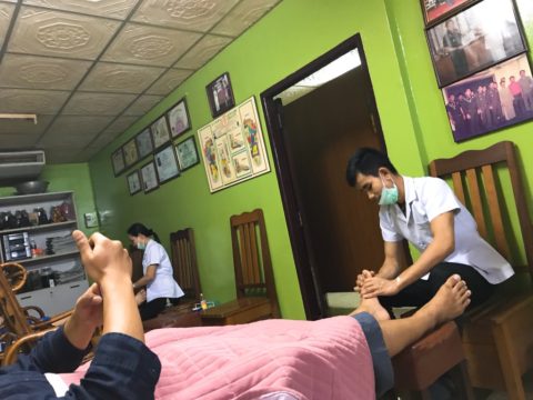 トンロー：徐瑞鴻診療所：中の様子