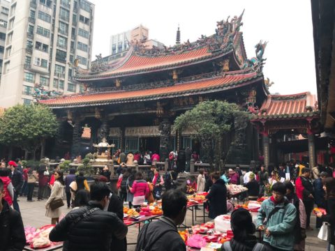 龍山寺の雰囲気